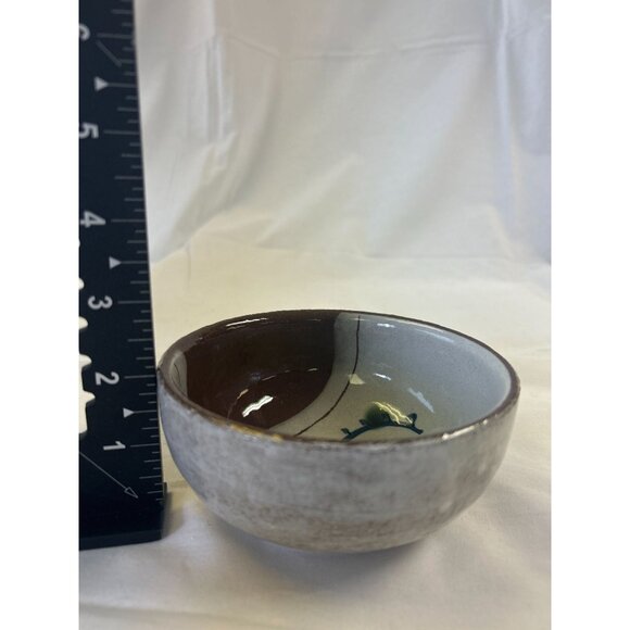 Handcrafted Ceramic Japanese Tea Bowl With Abstract Design & Glossy Finish - 4.5 - Picture 2 of 2